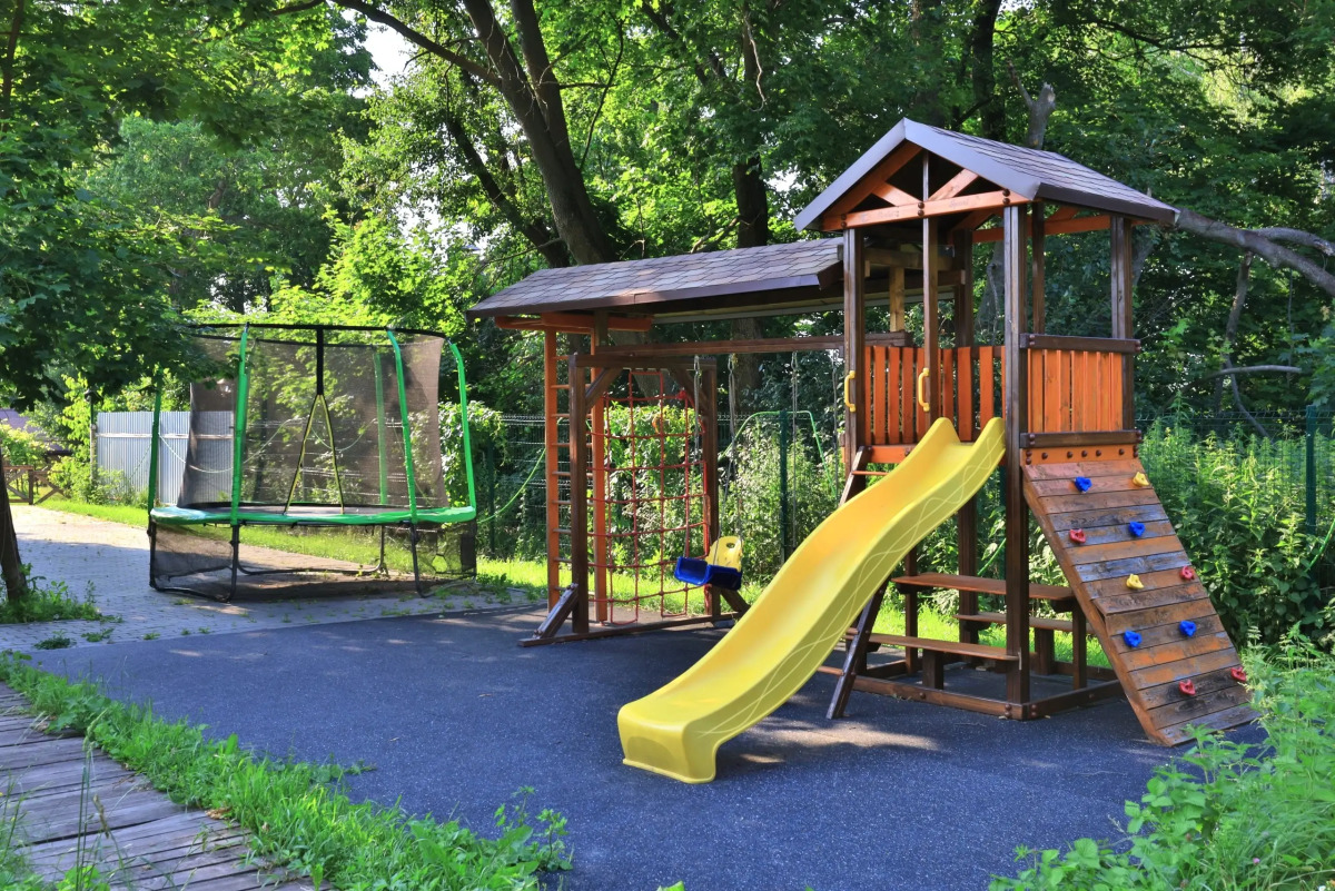 Гостевой дом Загородный Комплекс Слобода