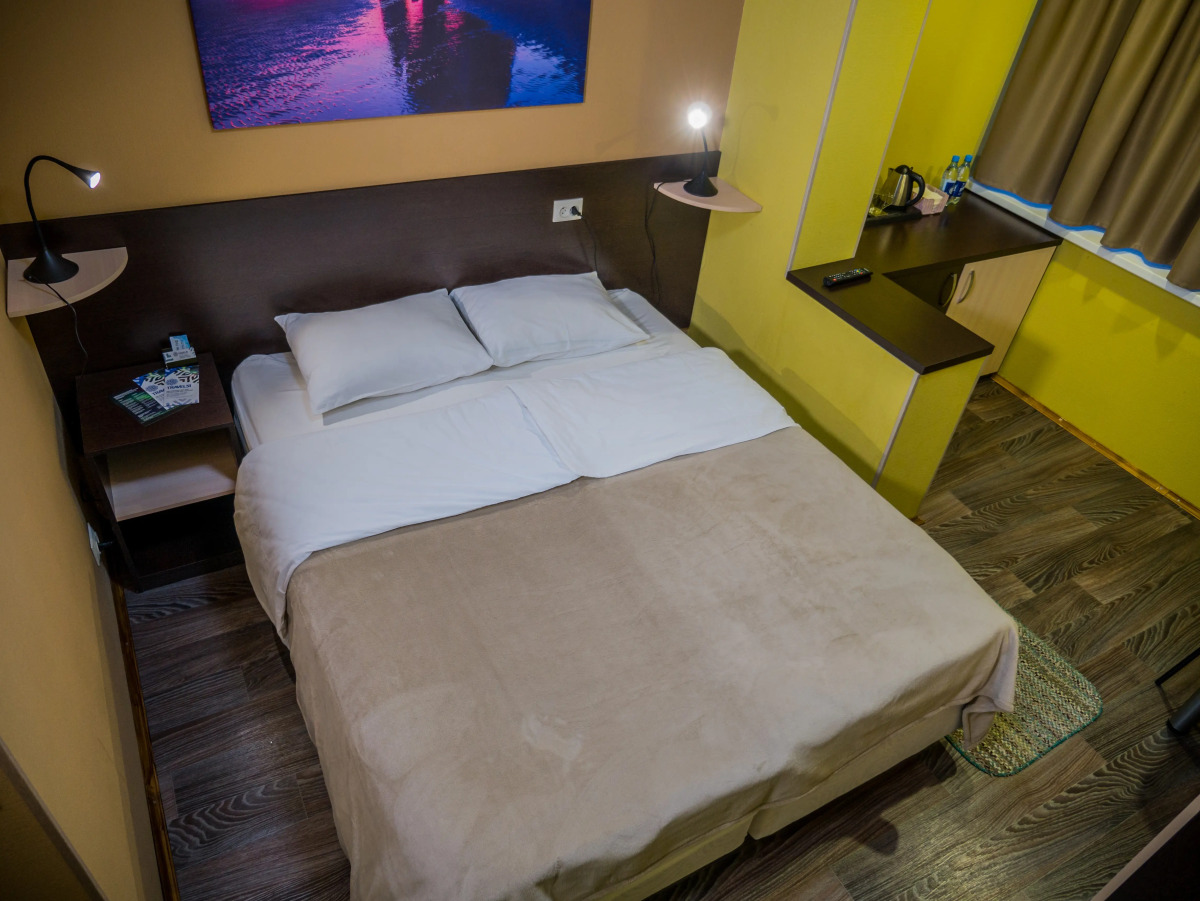 Отель Smart Business