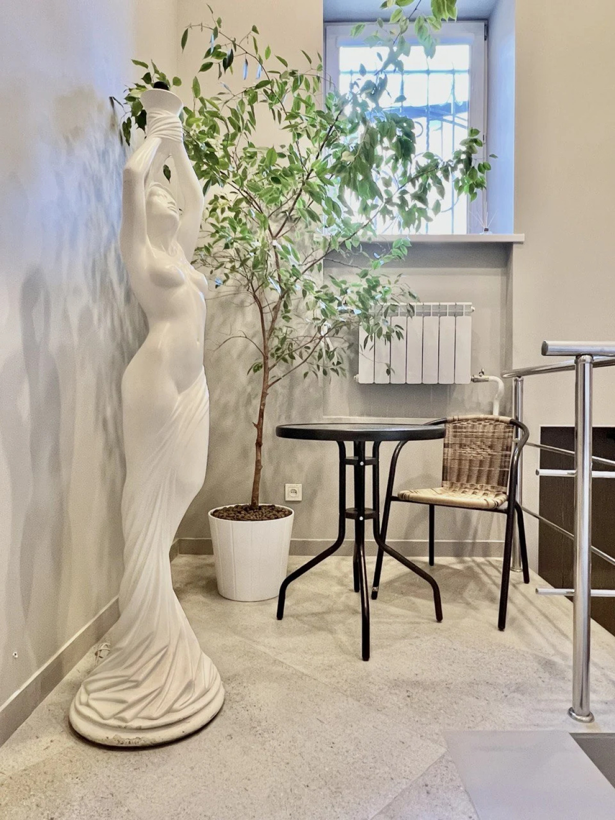 Апартаменты Дизайнерская студия в центре Москвы