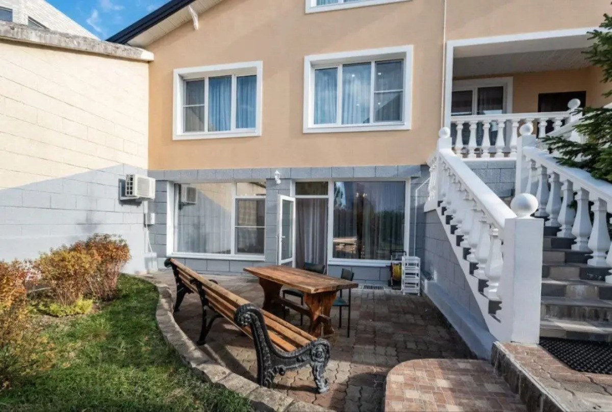 Апартаменты семейные с мангальной зоной