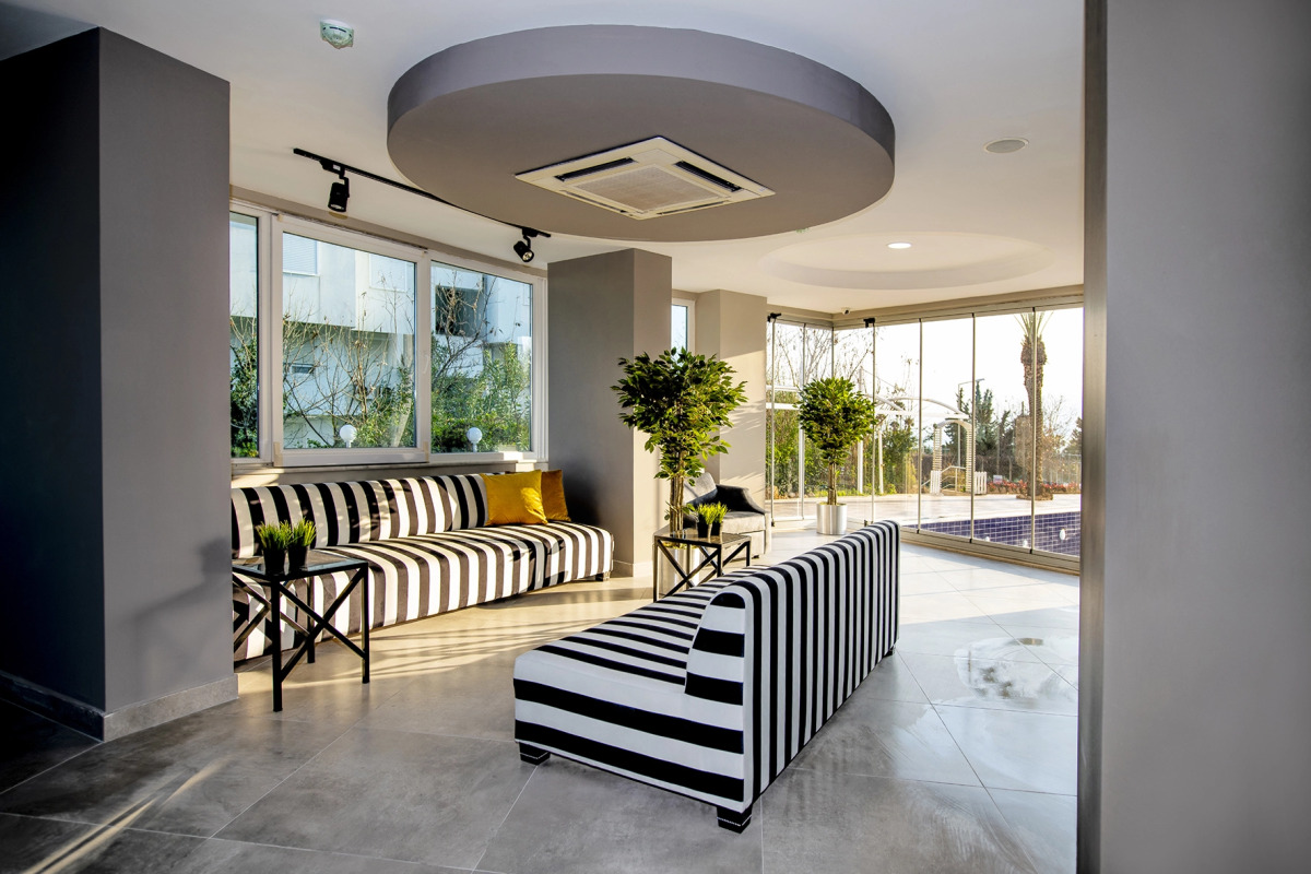 Отель Tourist Antalya