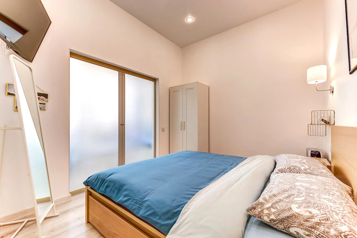 Апартаменты на Жуковского