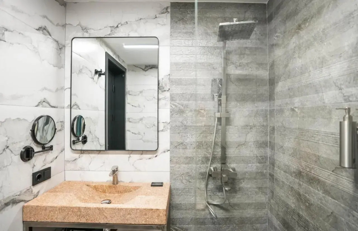 Отель Splendid Tbilisi