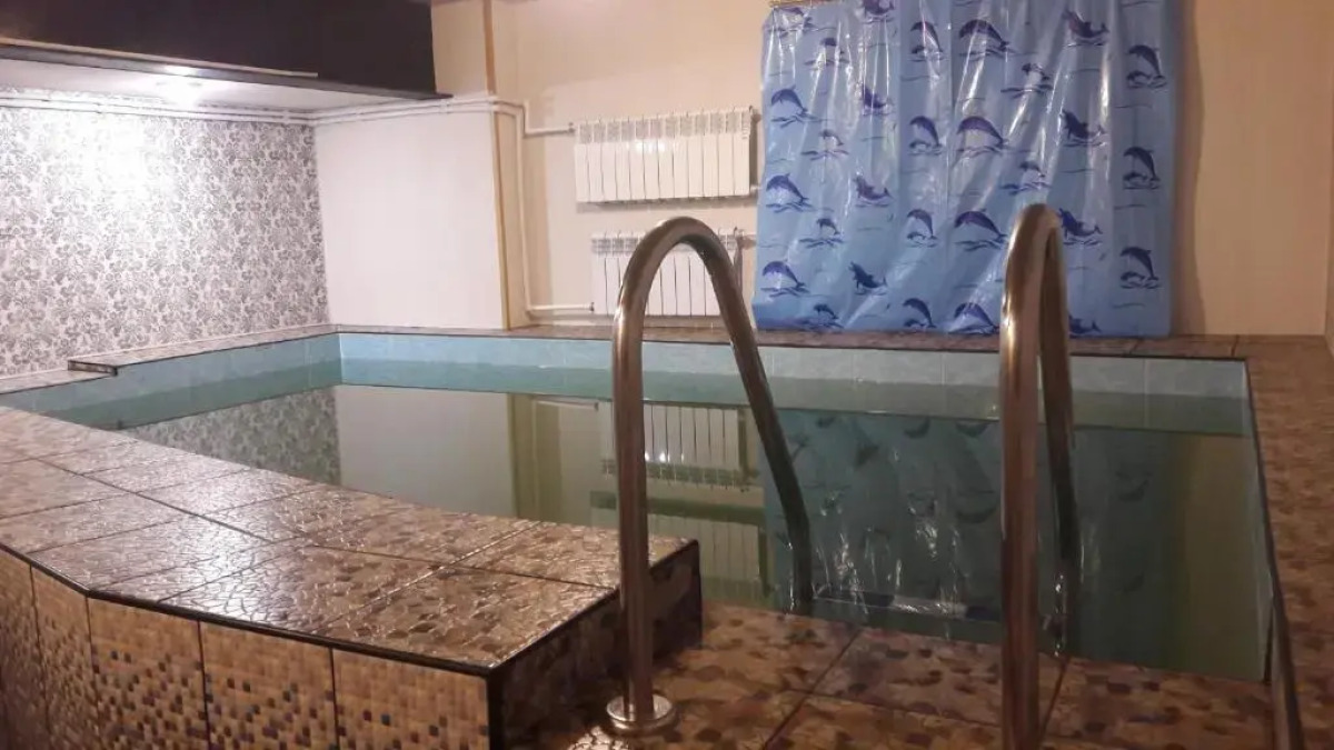 Гостевой дом на берегу озера Неро