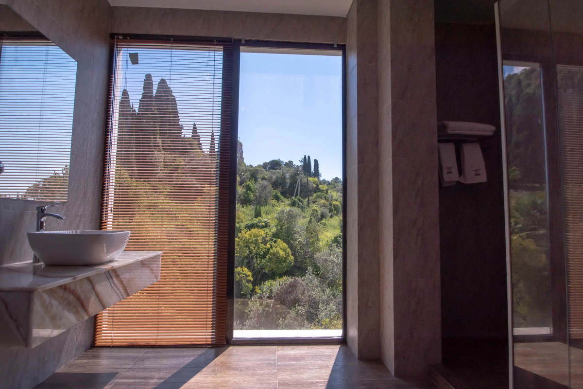 Abaash Afon (Абааш Афон)