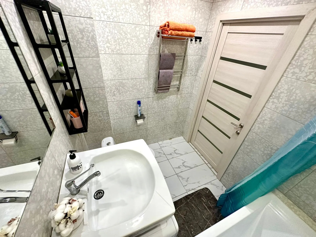 Апартаменты Евро 3-х Комнатные Апартаменты на Шереметьевской 10к5