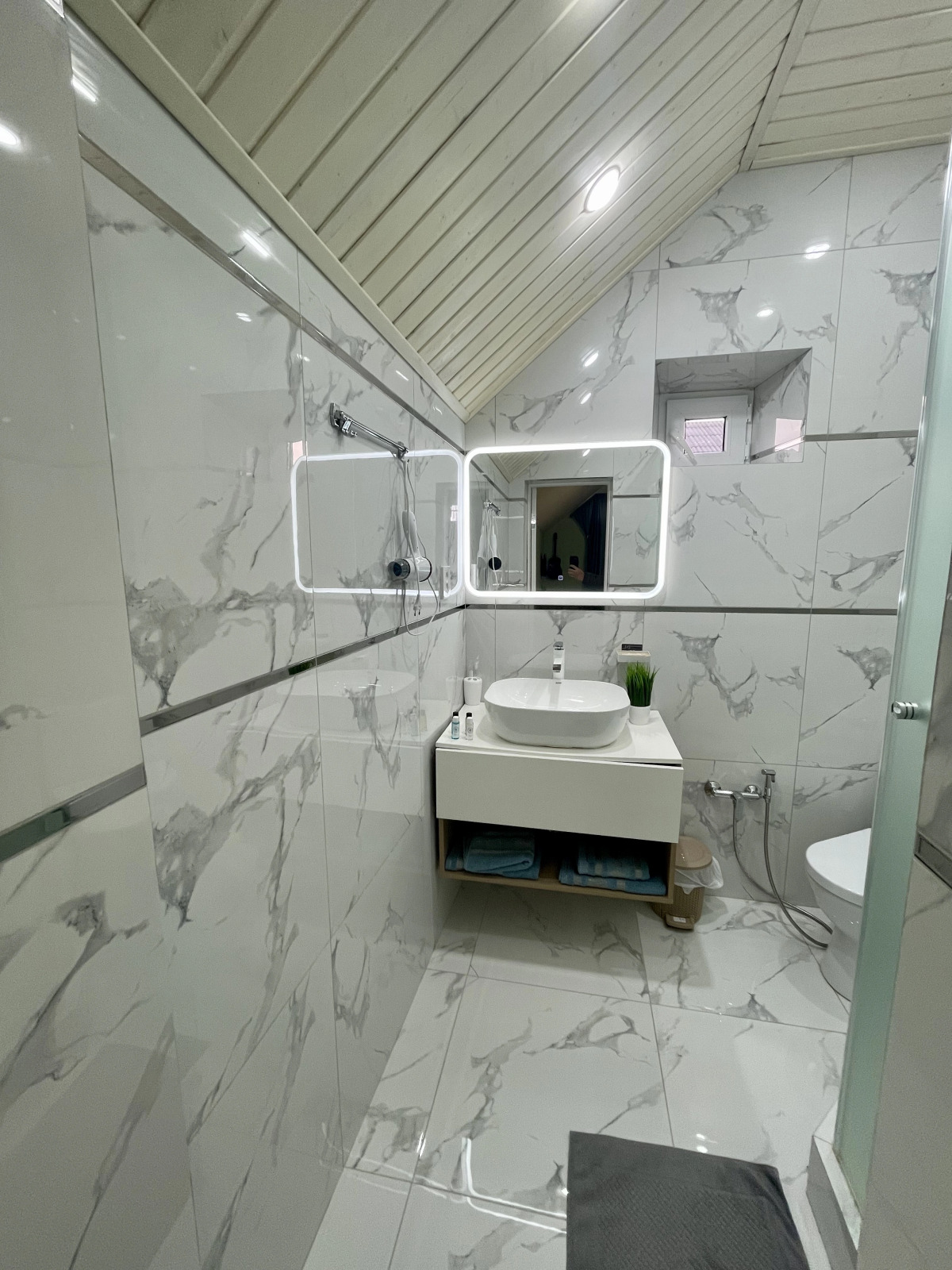 Частный Дом в центре города с парковкой