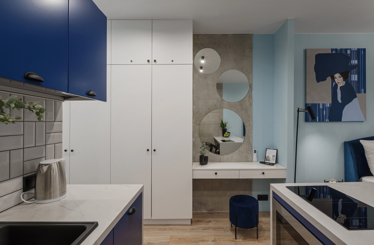 Квapтиpa-cтудия AZURЕ LIGНТ