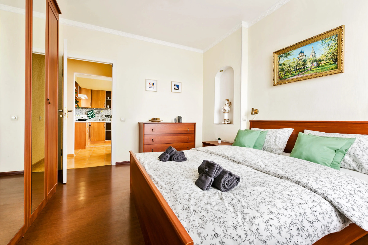 Double Tower Apartment on Dmitry Ulyanov St