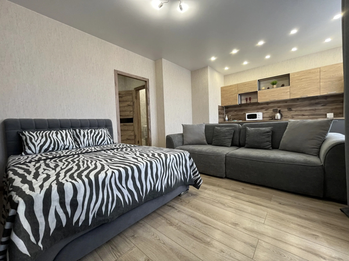 Квартира 1я Студия на площади Калинина, Дачная 42