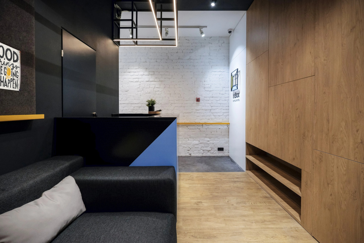 Капсульный отель inBox