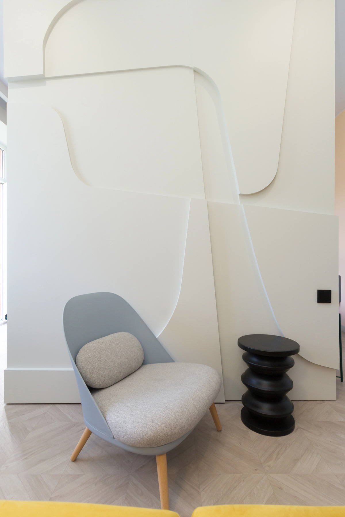 Квартира Величественная сталинка на набережной в историческом центре города-героя.