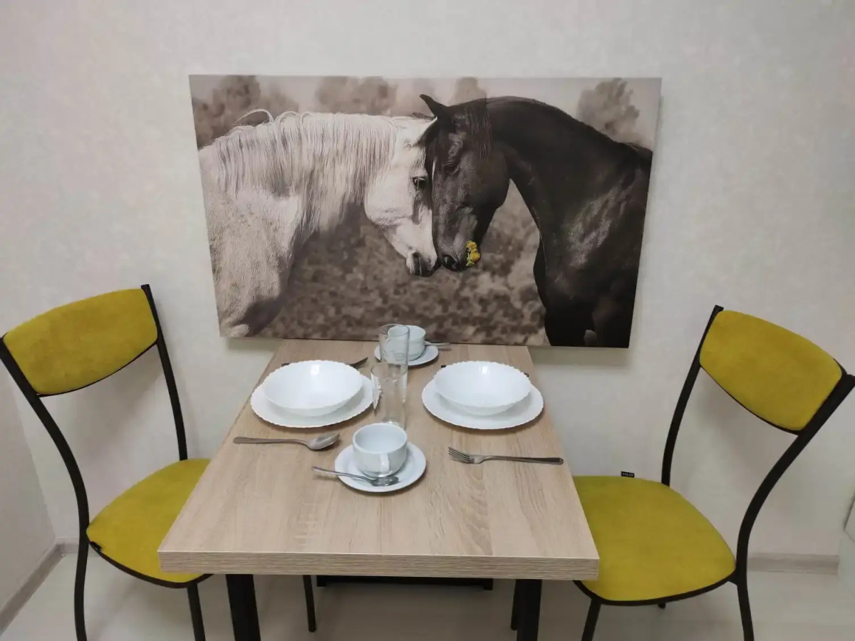 Апартаменты Light House У ТЦ Жемчужина