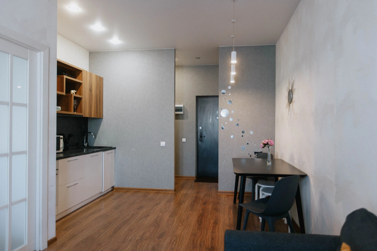 Квартира двухкомнатные Be Home на 25 октября