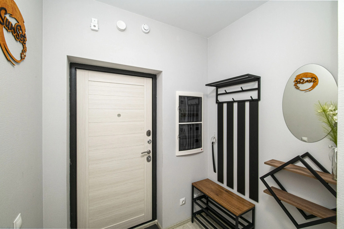 Апартаменты SunSet Хохлова 7