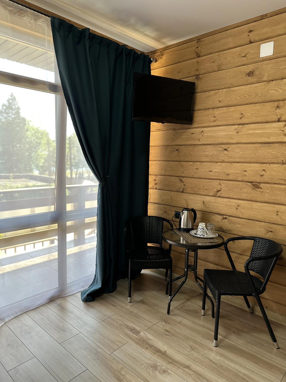 Отель Лилия