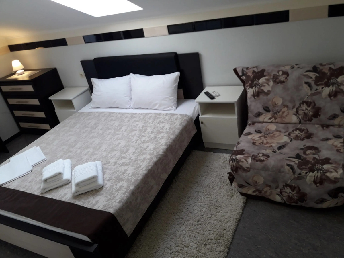 Золотая Роза