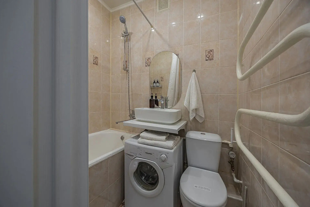 Квартира Светлая на центральной площади до 6 человек