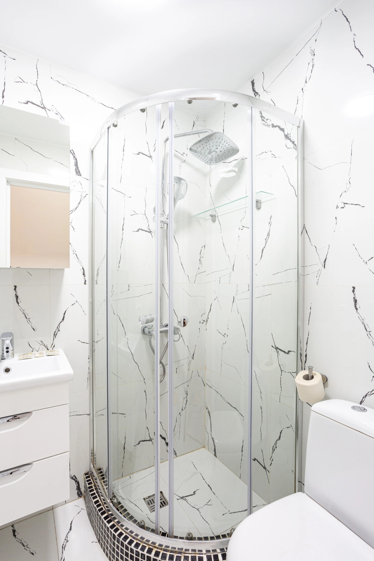 Апартаменты рядом - Mорпорт, Набережная, Mоре