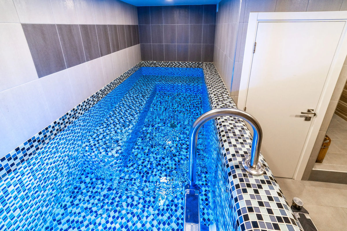 Гостевой комплекс с баней Вверх