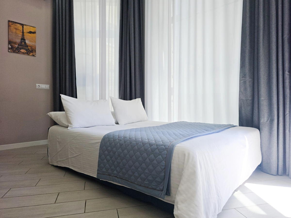 Квартира на 1м этаже со своей зоной отдыха и оборудованной кухней