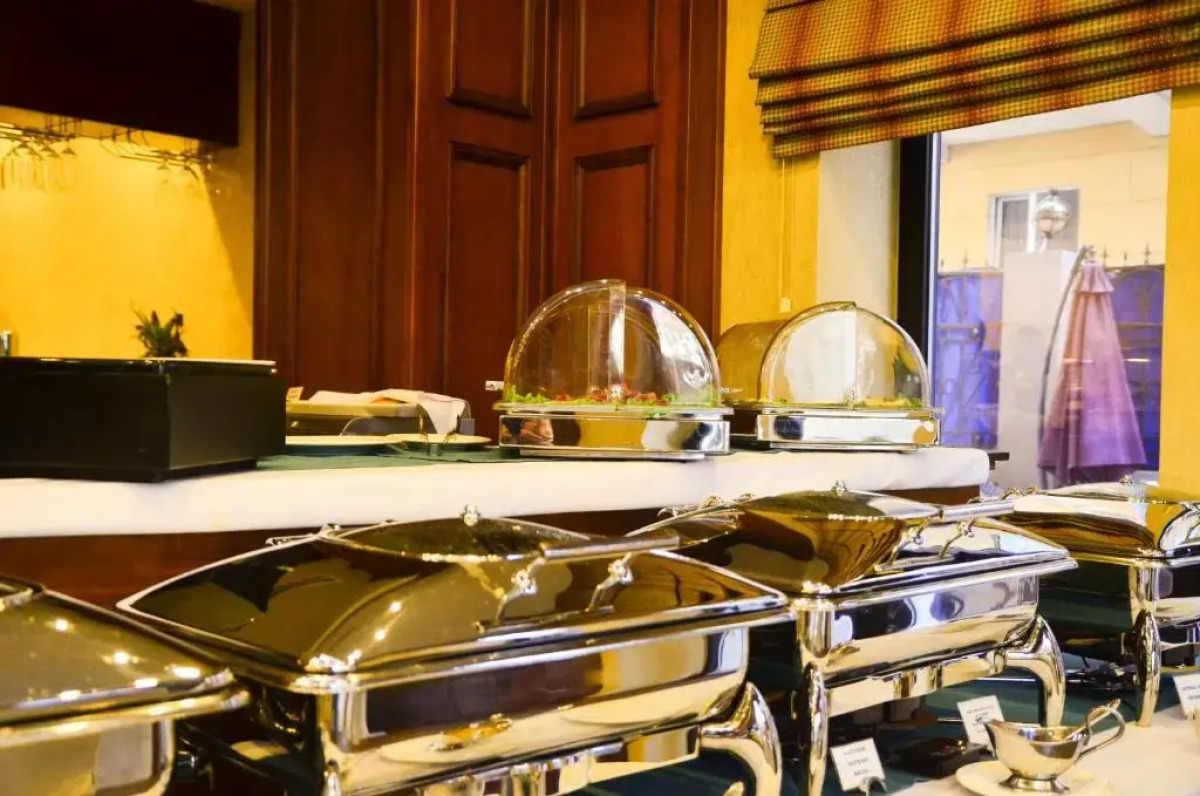 Отель Ramada by Wyndham Bishkek Centre