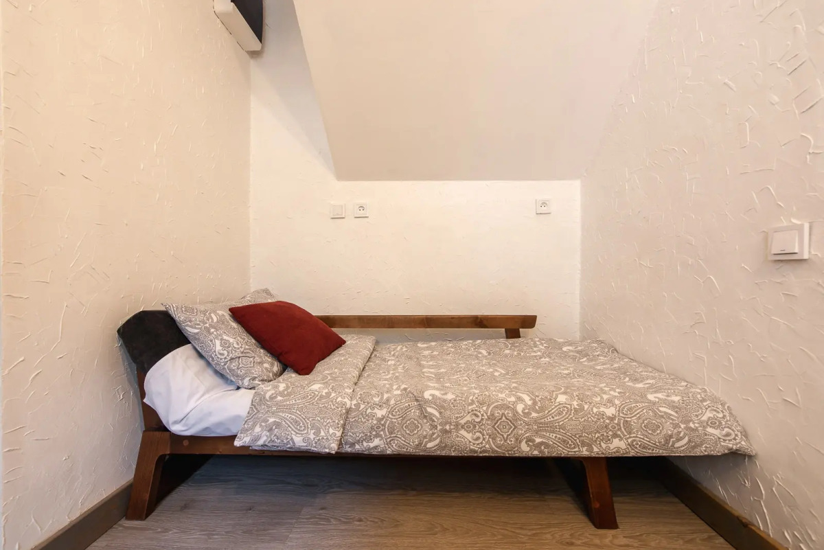 Квартира с парковкой и отдельным входом