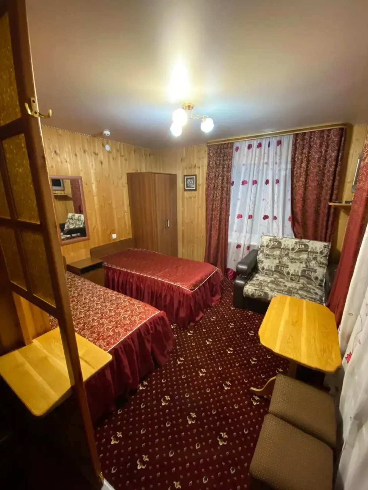 Отель Старый клён