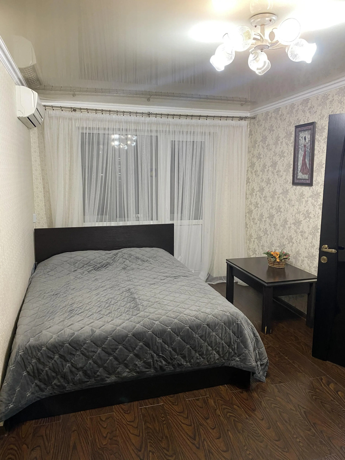 Апартаменты Вместительная двушка на проспекте Ленина