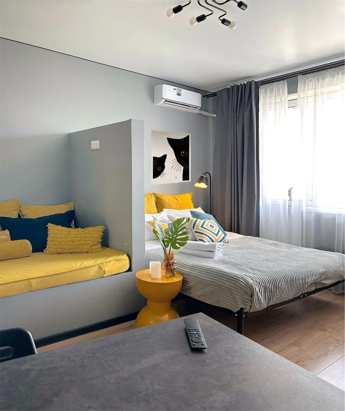 Квартира Стильная в 100 м от Новой Набережной Волги