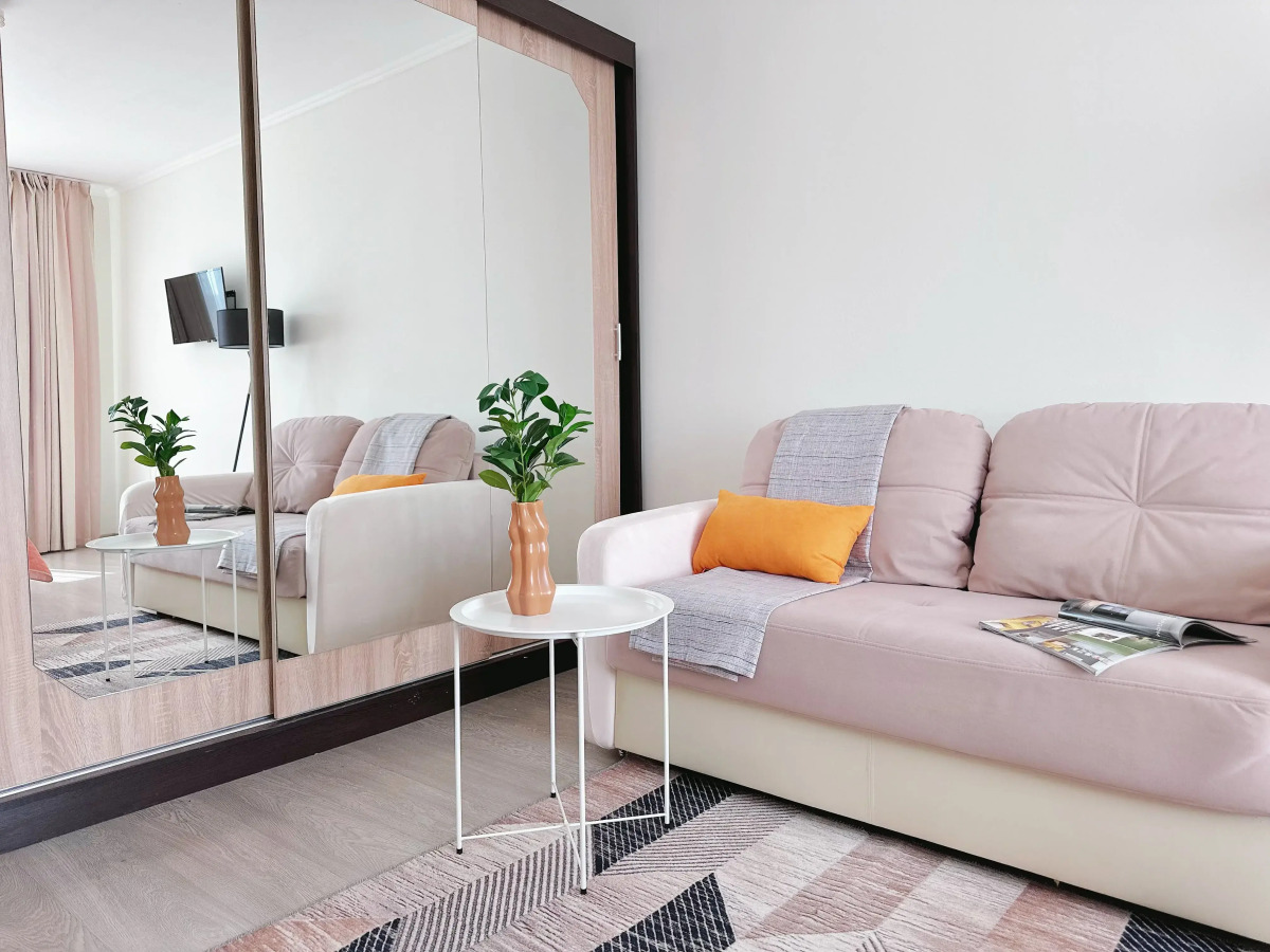 Квартира Однокомнатная Natali apart на метро Академика Янгеля