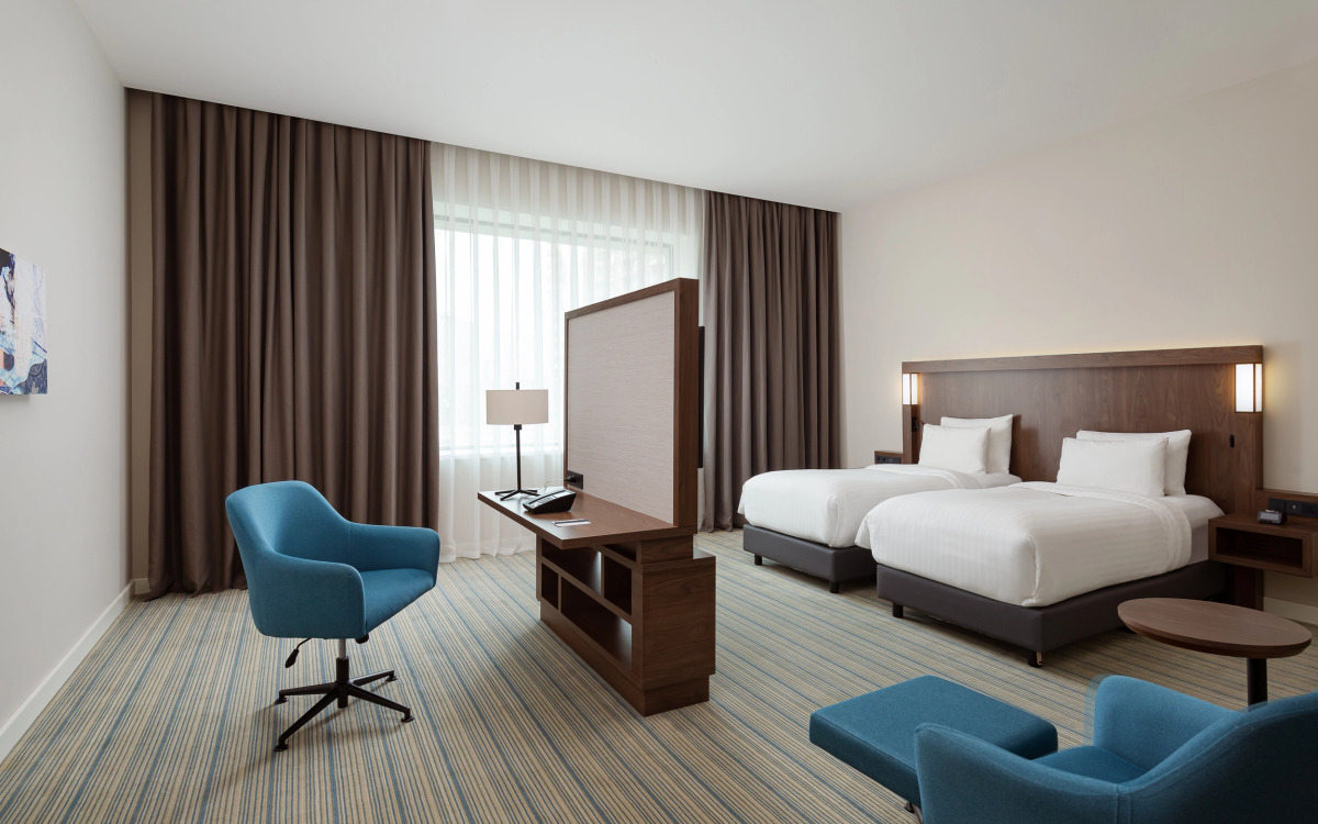 Отель Courtyard by Marriott Baku