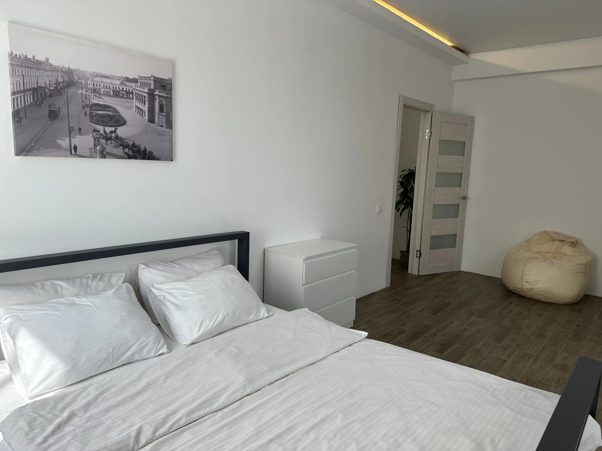 Апартаменты Столица 2302