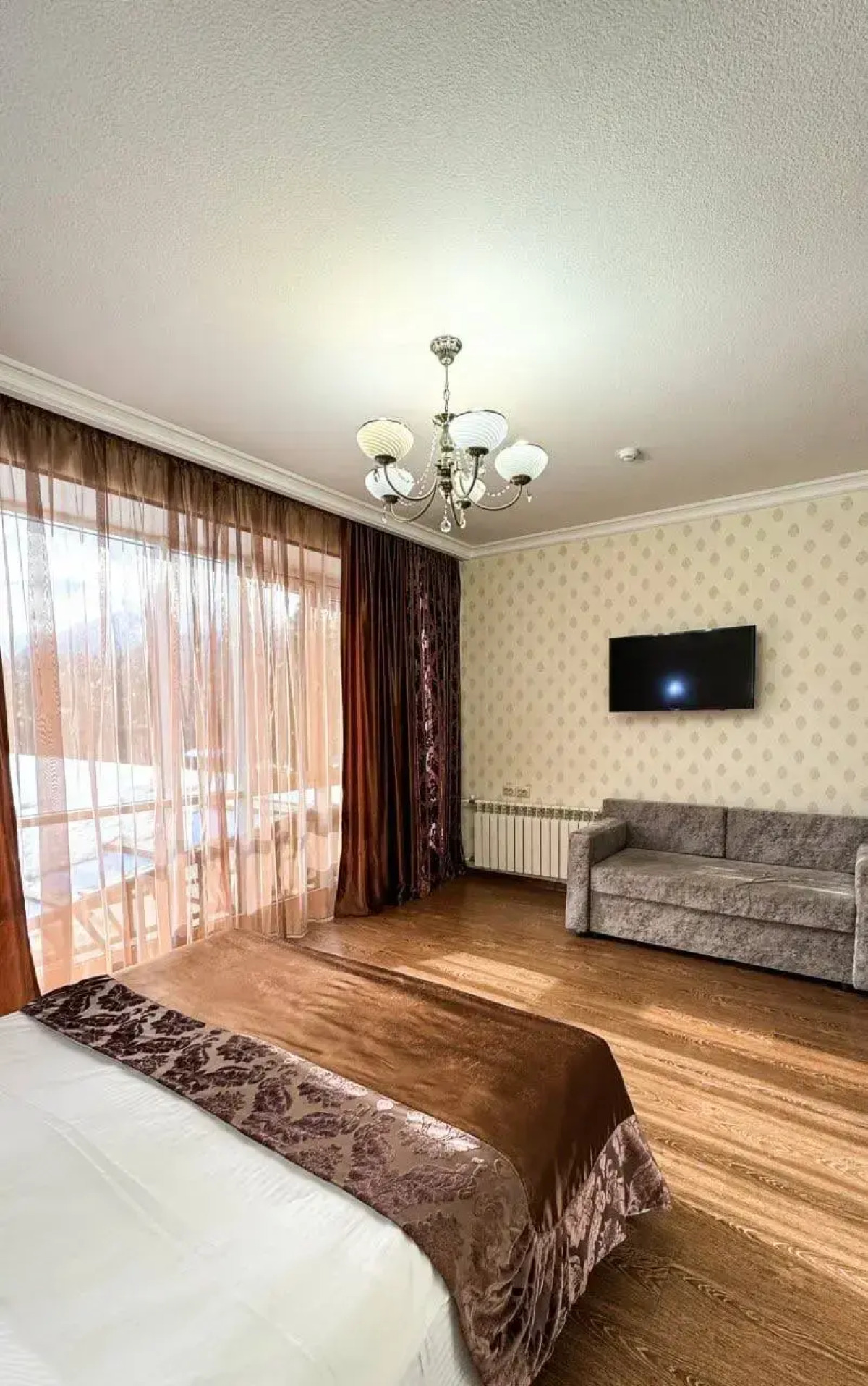 Отель Кавказ