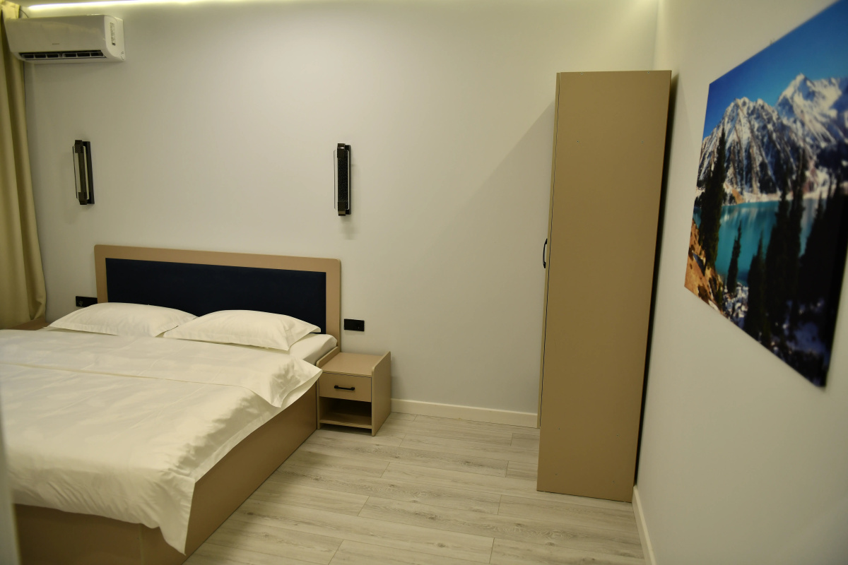 Отель QUT Hotel