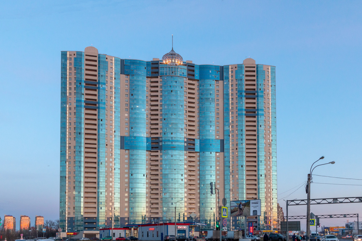 Апартаменты с 3мя комнатами NevaBed в небоскребе