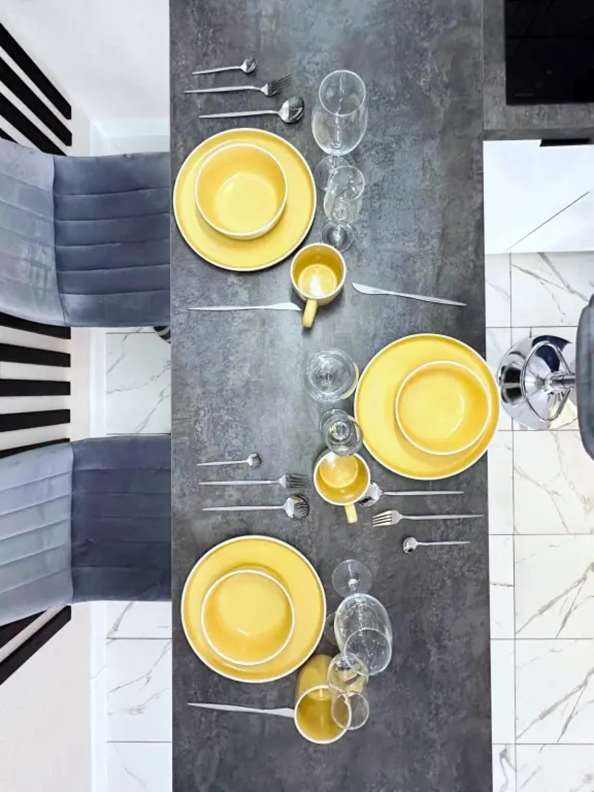 Апартаменты Улучшенные Семейные Мой Адрес на Вертолетчиков