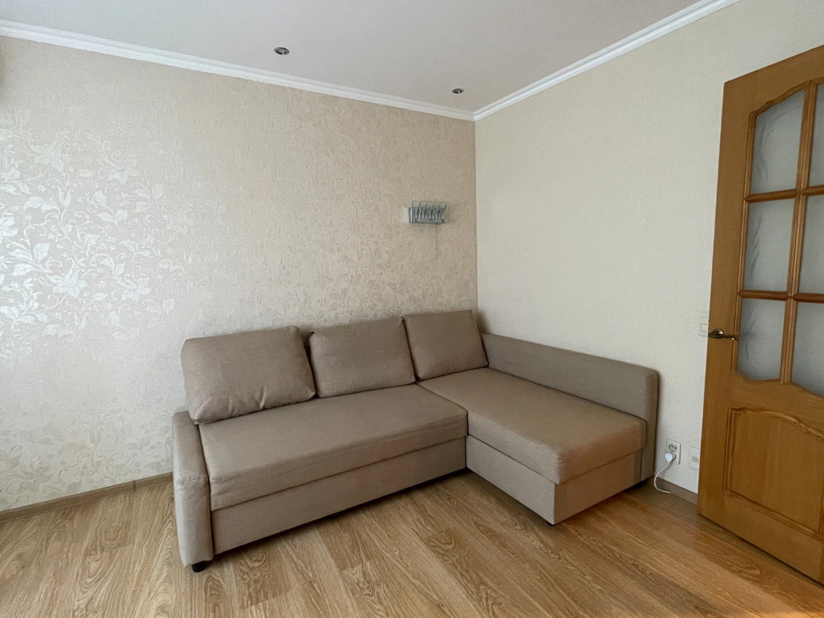 Квартира Двухкомнатная на Шило 192