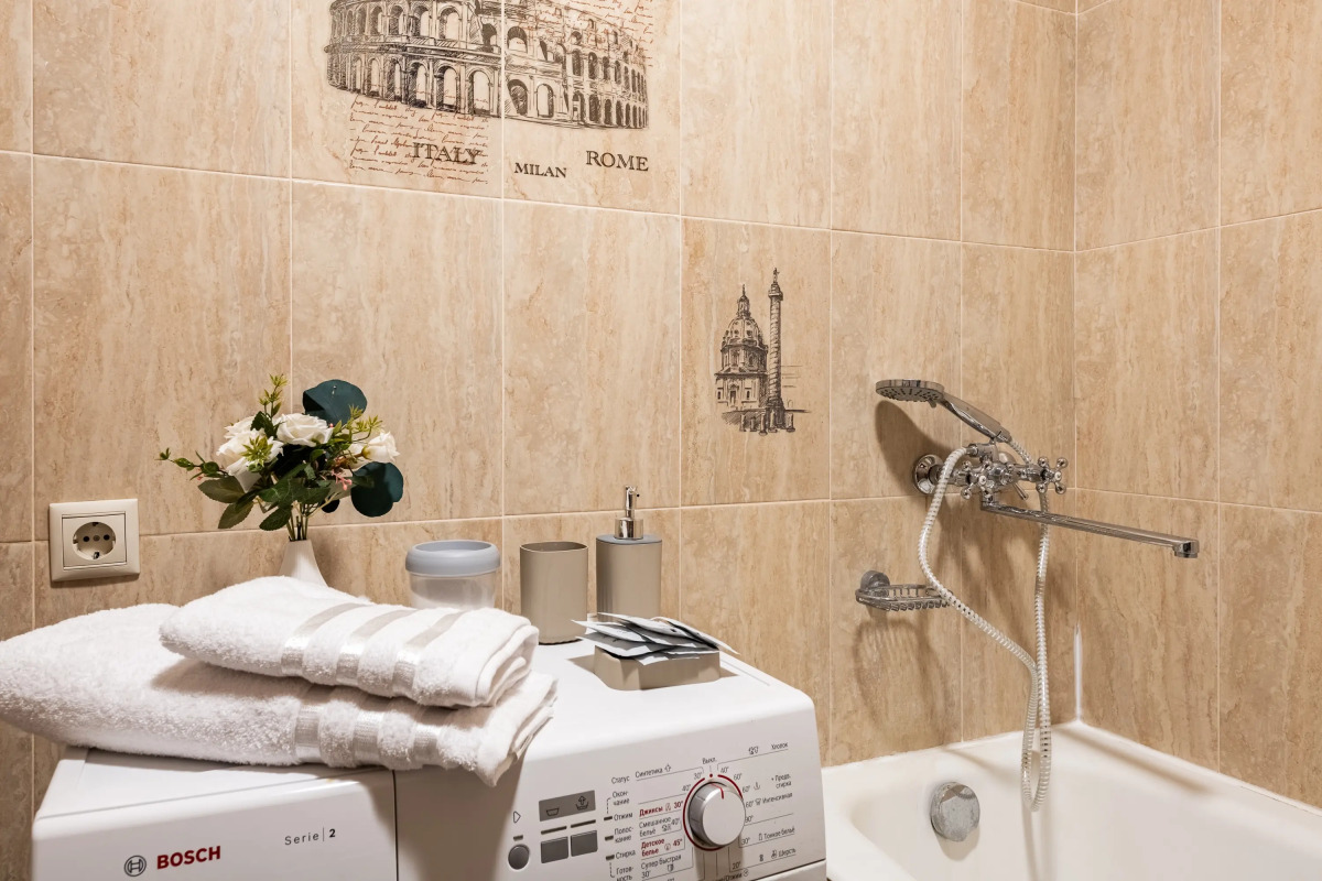 Квартира Просторная Natali на Метро Аннино