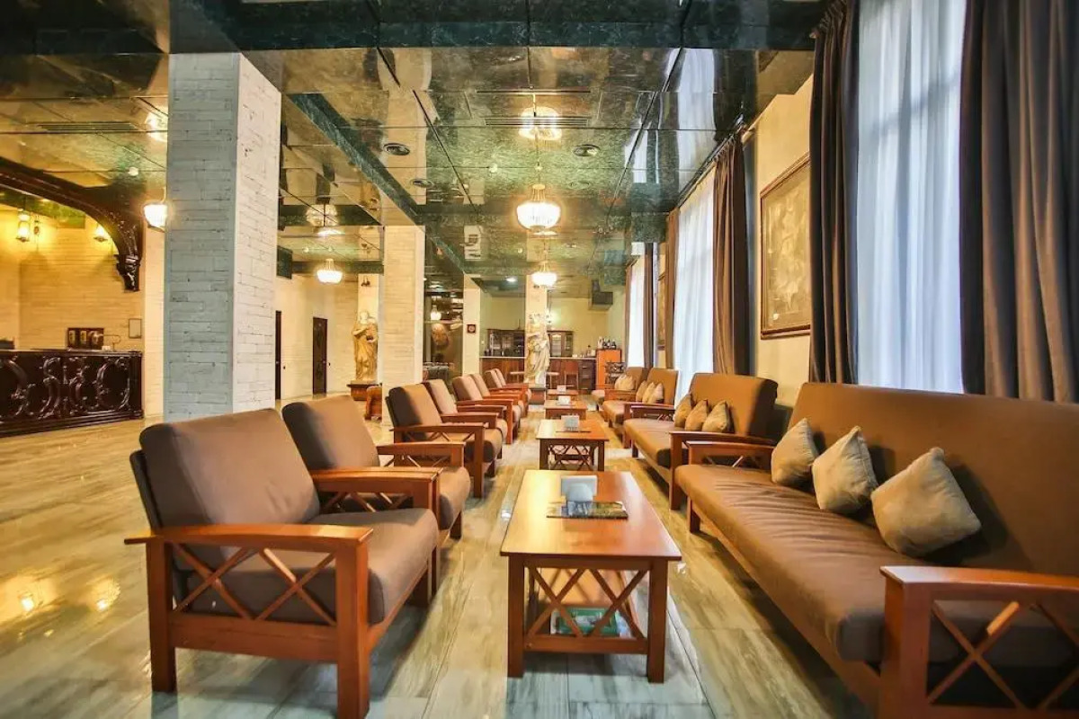 Отель Wine Palace