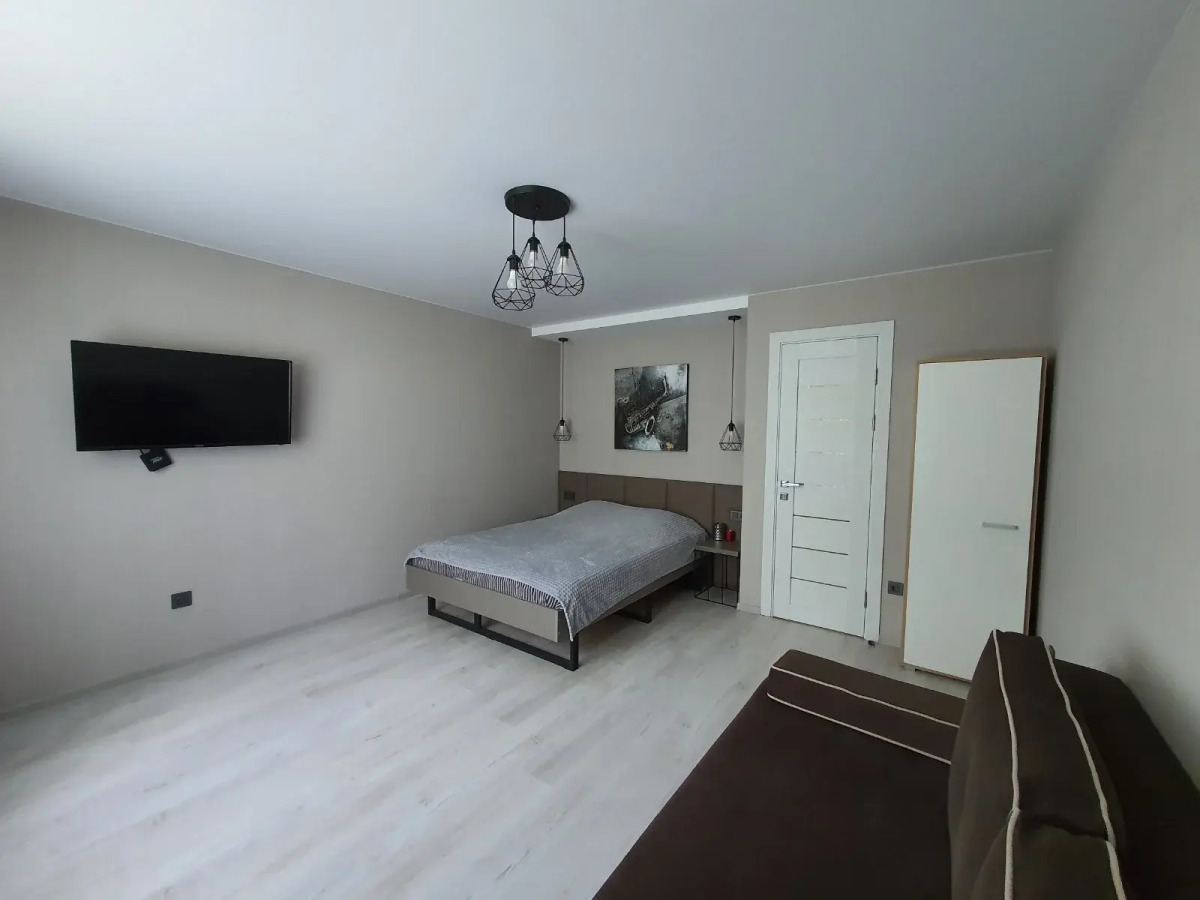 Квартира с 2 Изолированными Друг от Друга Спальнями