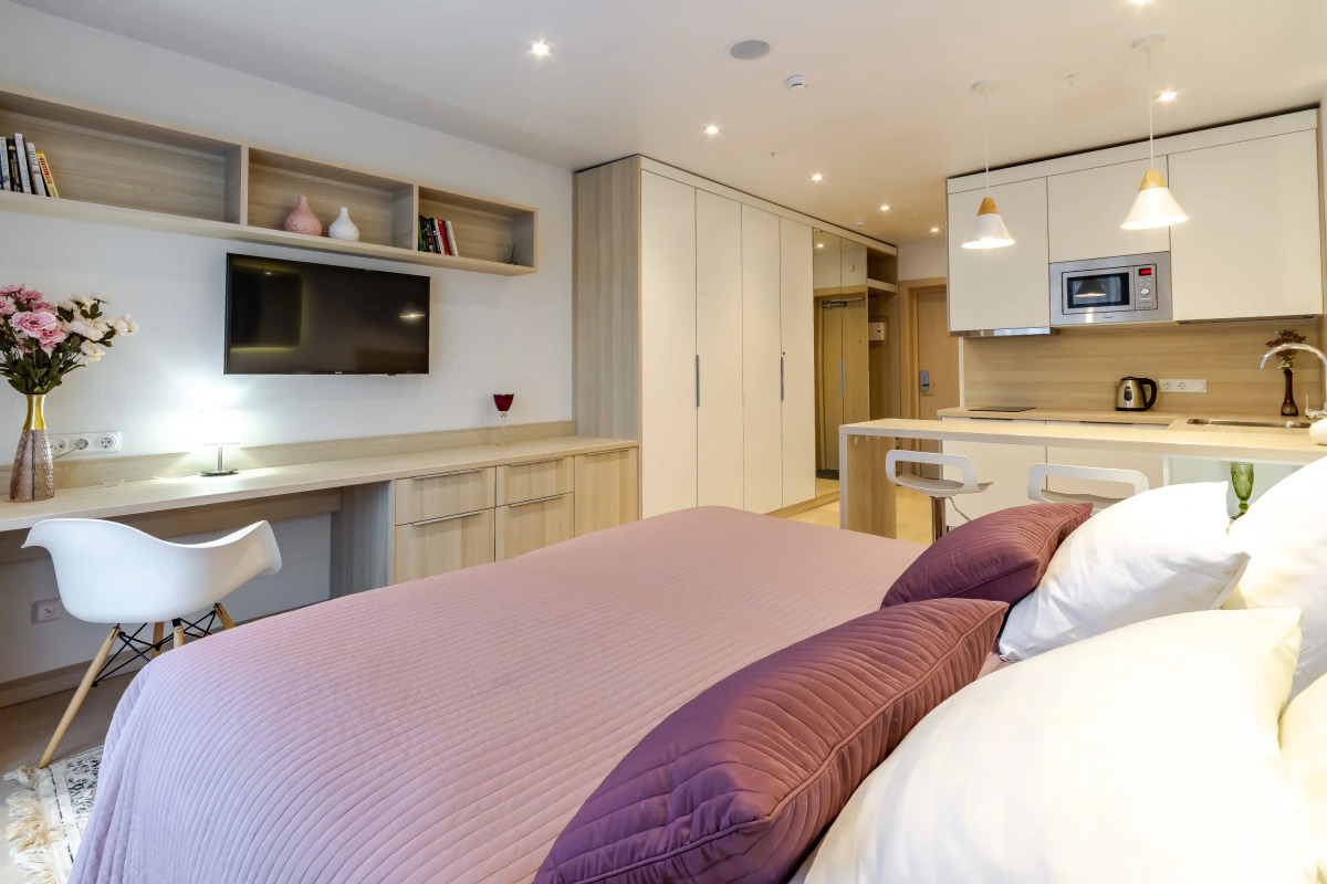 Апартаменты YES Марата 8115