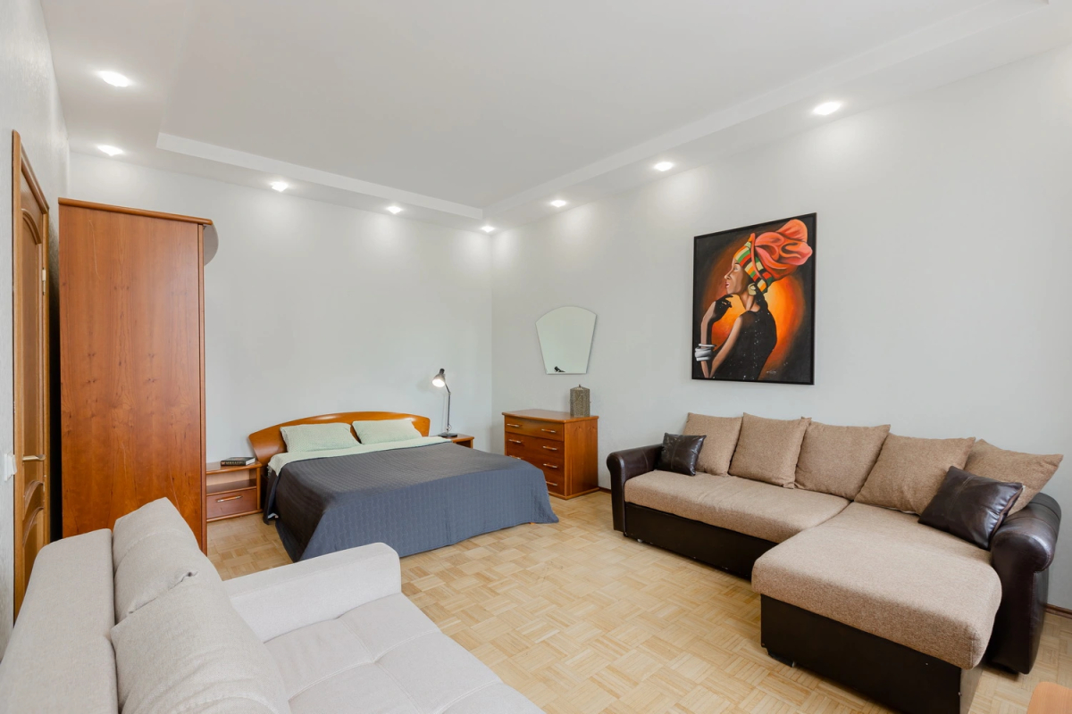 Апартаменты SpbStay с сауной на Невском проспекте 90