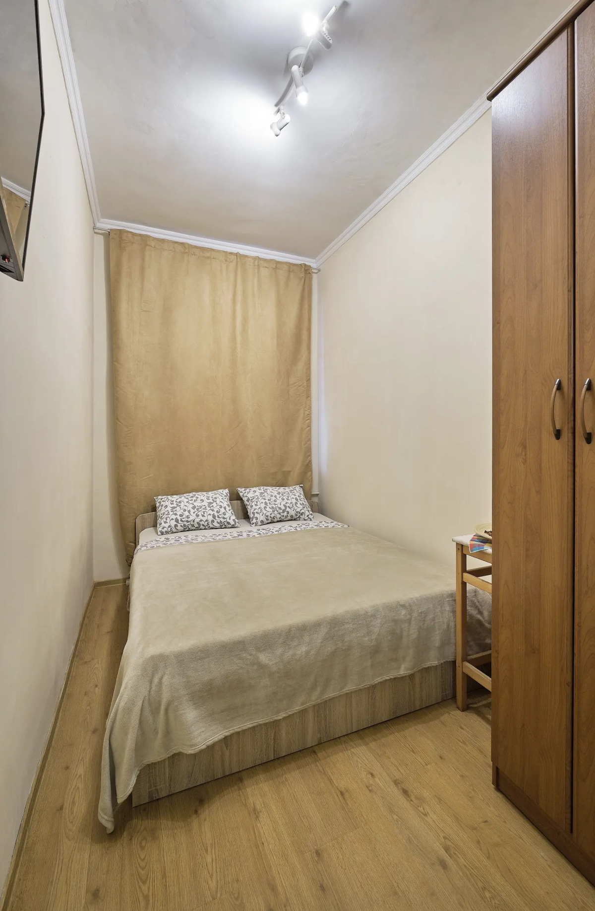 Апартаменты Арцимовича 14