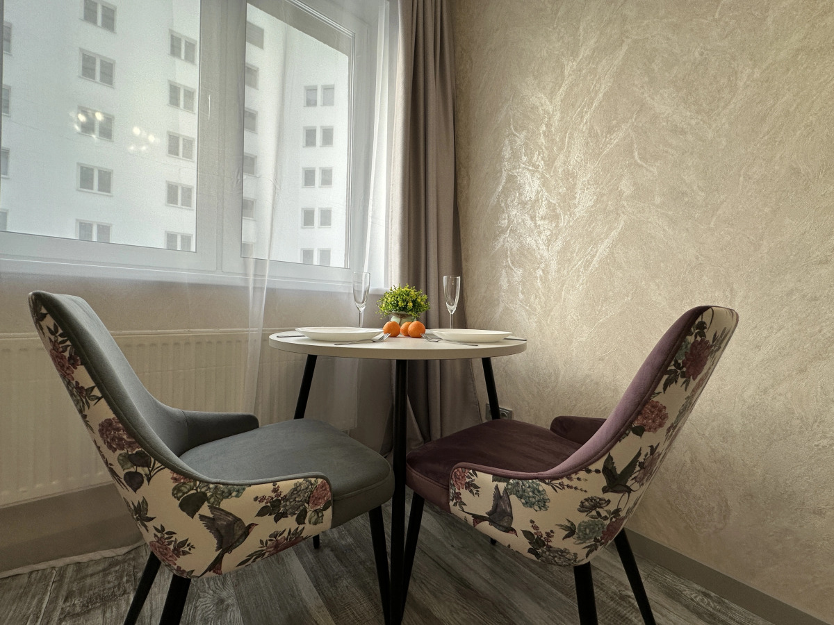 Апартаменты в цeнтрe Нижнего рядoм с Koлecoм oбoзpения и Канатной дорогой от Уют и Комфорт Нн