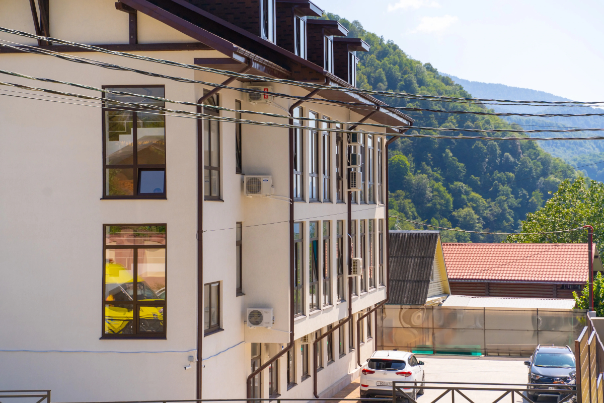 Апартаменты Море Апартаментов на Плотинной 2-7