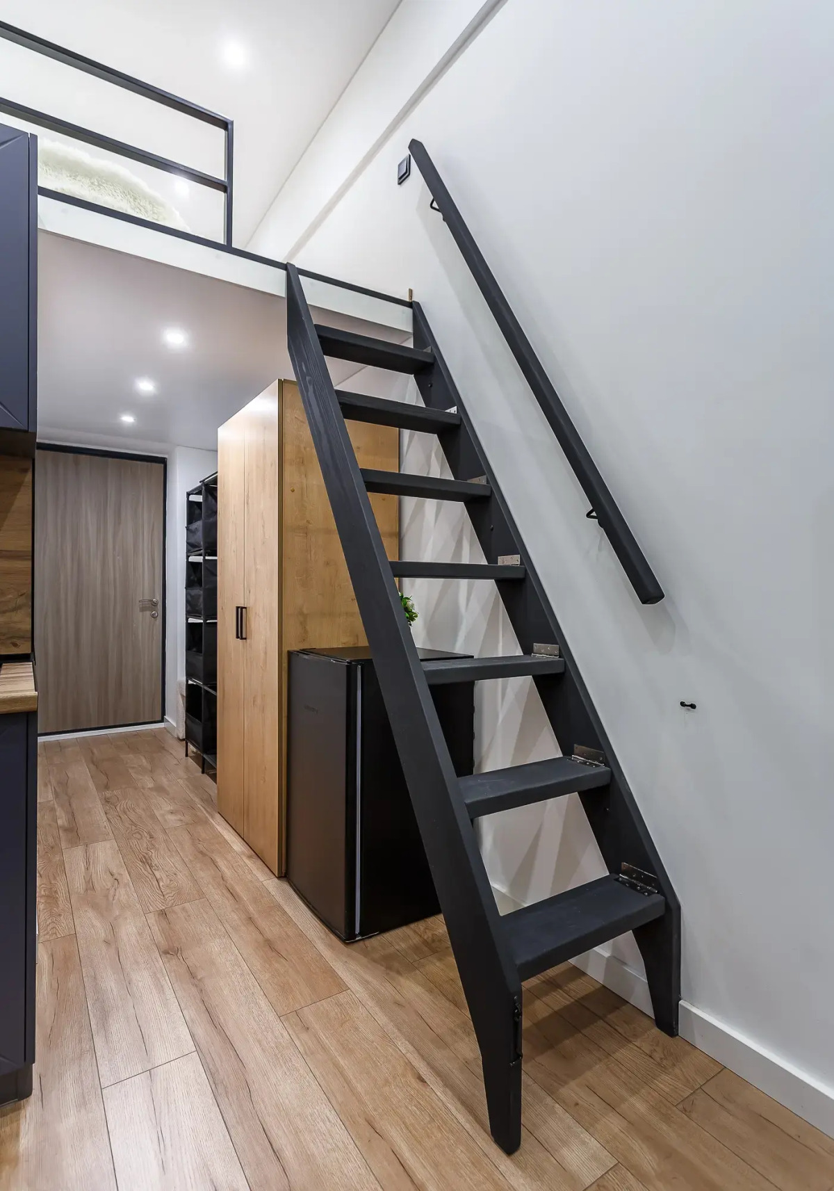 Апартаменты Окружной 219