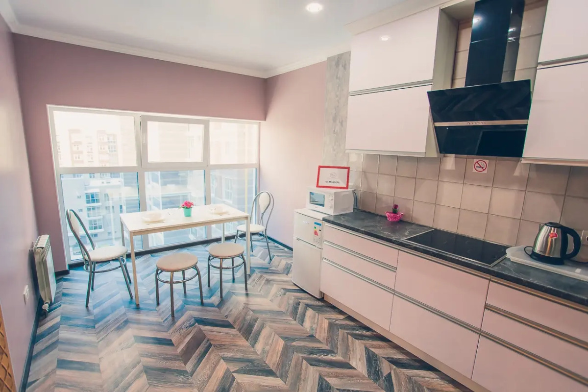 Апартаменты Октябрьской Революции 23 А Студия