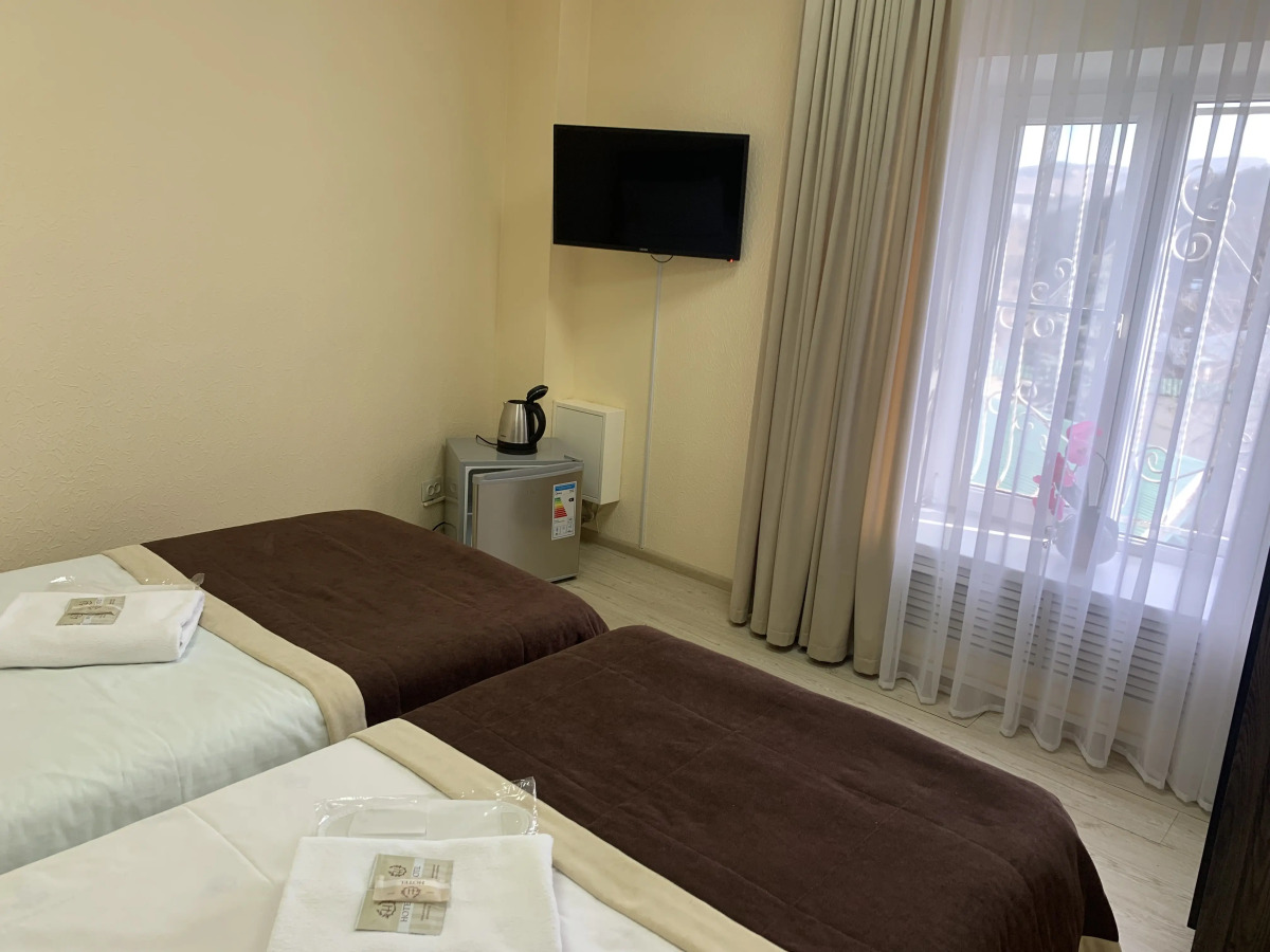 Отель Ласточка