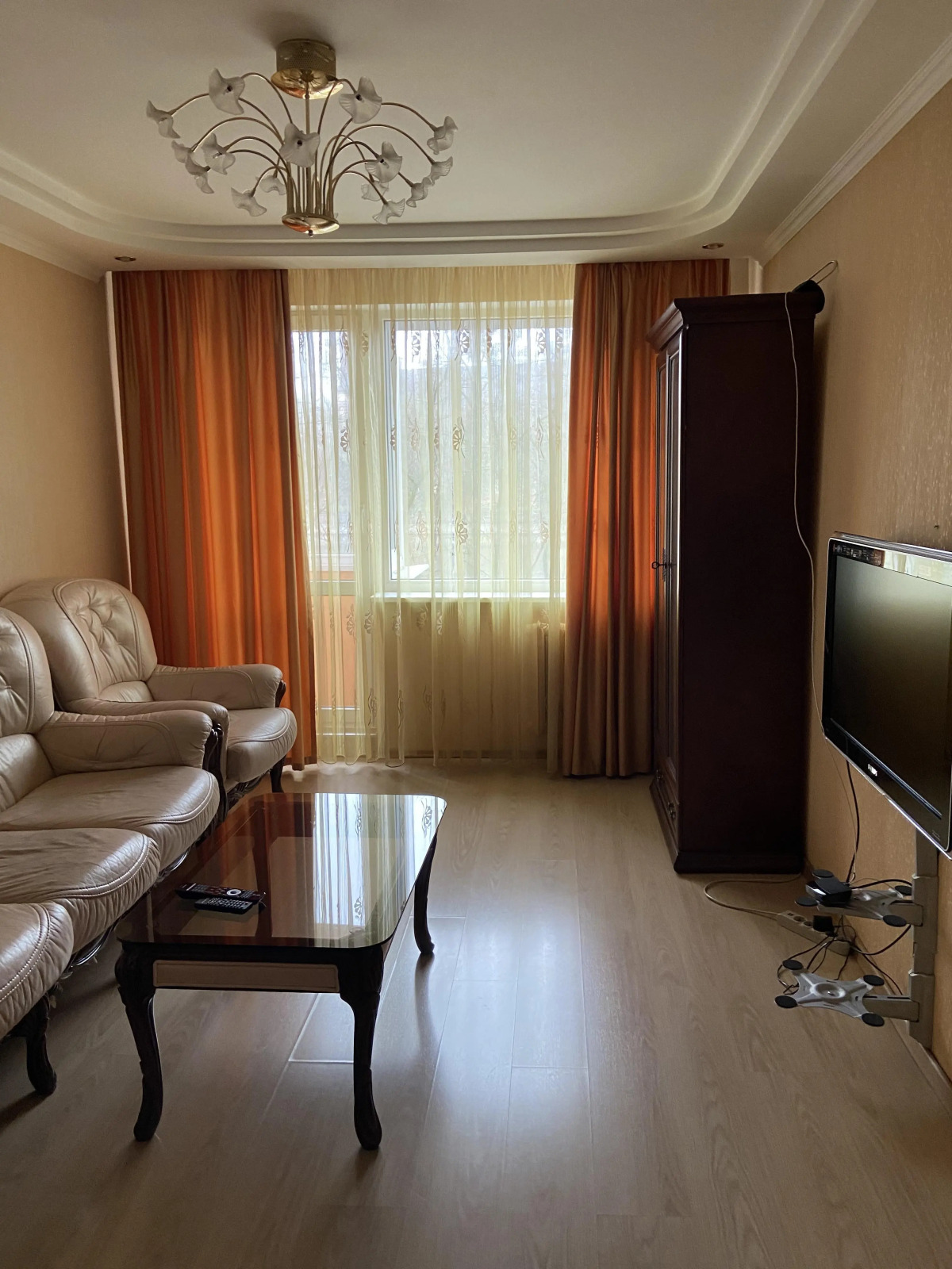 Апартаменты На Старопрегольской Набережной 16